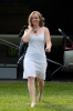 Femme robe blanche
